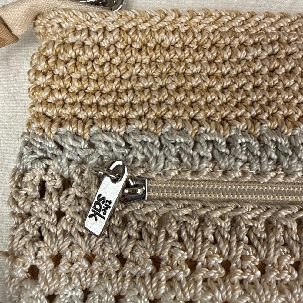 The Sak Crochet Crossbody Bag Womens Medium Beige Indie Ombre Boho Tassel Purse